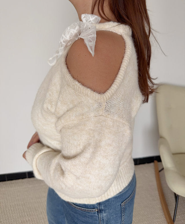 Lace bow knit – Cream